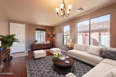 Desert-9 (Family Room) (1)