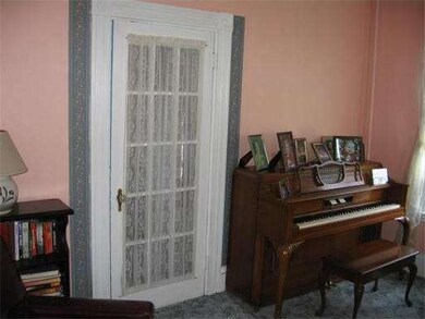 64 Hartsuff St, Rockland, MA 02370 - photo 6