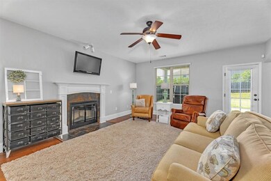 1527 Willow Bay Dr, Evans, GA 30809 - photo 7