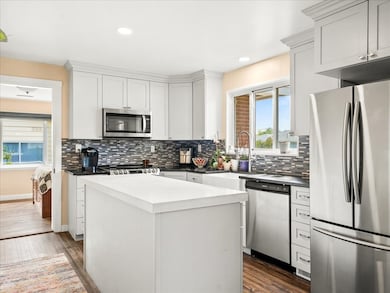 1071 Pinon Loop, Los Alamos, NM 87544 - photo 4