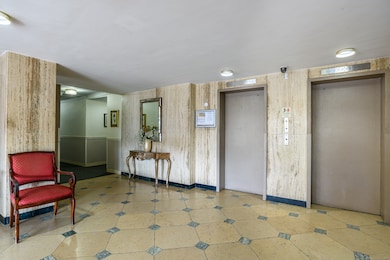 Cartwright Towers II unit 5D, Bridgeport, CT 06604 - photo 4