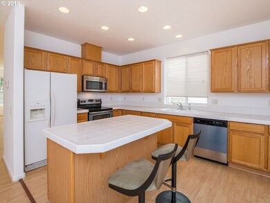 15509 SE Bollam Dr, Clackamas, OR 97015 - photo 6