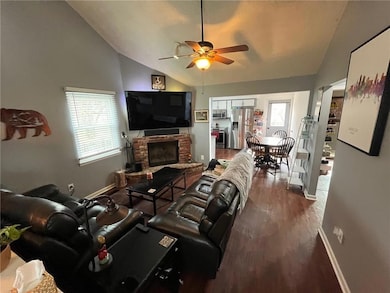 14101 W 88th Place, Lenexa, KS 66215 - photo 5