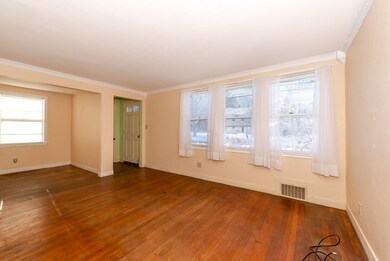 361 Sherburne Rd, Portsmouth, NH 03801 - photo 5