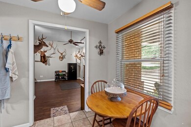 42 Shadowbrook Ln, Hurst, TX 76053 - photo 7