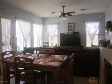 Breakfast Area to FR