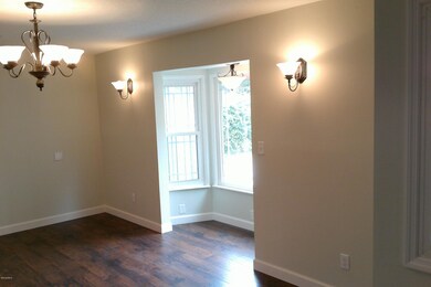 Living/Dining combo area