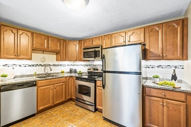 3 Karen Cir unit 16, Billerica, MA 01821 - photo 3