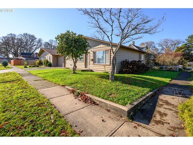 901 S Columbia St, Newberg, OR 97132 - photo 2