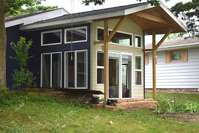 302 Weaver Ct, Loda, IL 60948 - photo 3