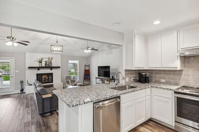 905 Ridge Dr, Bedford, TX 76021 - photo 6