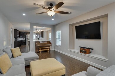 637 W Church St, Grand Prairie, TX 75050 - photo 4