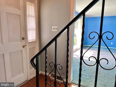 561 Sharon Rd, Colmar, PA 18915 - photo 3