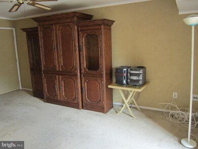 0 Hampton Crossing Condiminiums unit G, Southampton, PA 18966 - photo 4