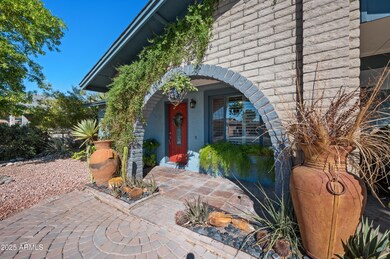 5657 S 46th St, Phoenix, AZ 85040 - photo 5