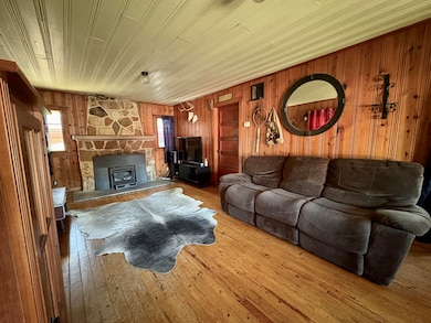 231 Lake St, Rockaway Beach, MO 65740 - photo 2