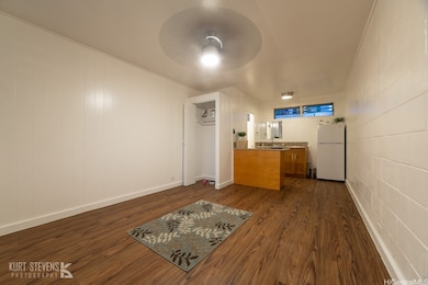 242 Ka?iulani Ave, Honolulu, HI 96815 - photo 2