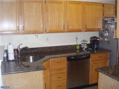 150 Kingswood Ct unit 150, Glen Mills, PA 19342 - photo 6