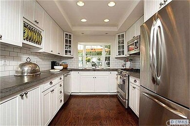 Gourmet Kitchen