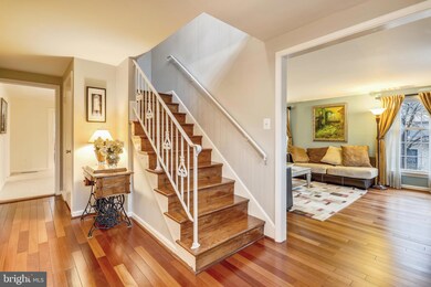 8821 Cold Spring Rd, Potomac, MD 20854 - photo 3