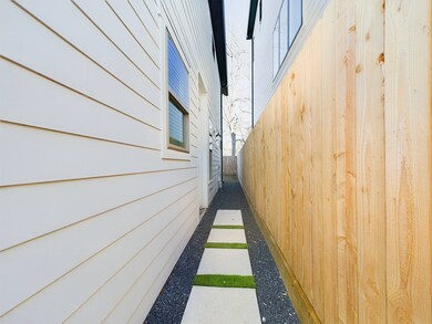 4012 Rutland St, Houston, TX 77018 - photo 5