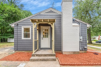 175 E Pershing St, Bloomfield, CT 06002 - photo 4