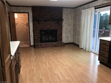 5019 Grandover Pkwy, Greensboro, NC 27407 - photo 6