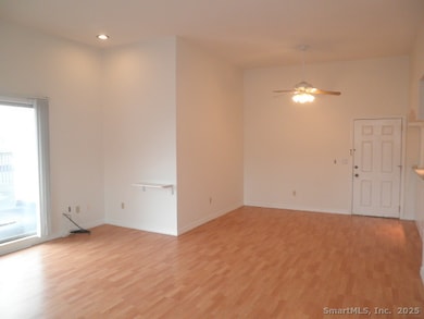 73 Park Ave unit 504, Danbury, CT 06810 - photo 7
