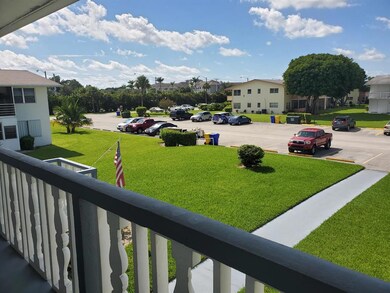 166 Easthampton G, West Palm Beach, FL 33417 - photo 2