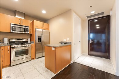 Panorama Towers unit 1103, Las Vegas, NV 89103 - photo 4