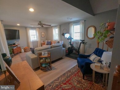 21 E Pine St unit B, Audubon, NJ 08106 - photo 2