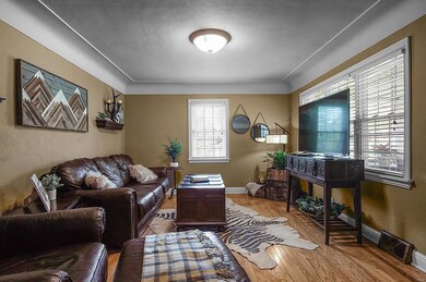 108 E Country Ln, Collinsville, IL 62234 - photo 4