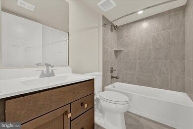 7907 Olive Branch Ln, Laurel, MD 20723 - photo 7