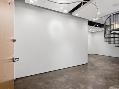 511 N Akard St unit 1505, Dallas, TX 75201 - photo 3