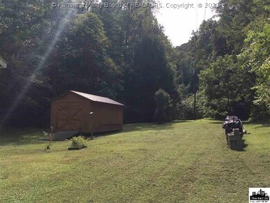 9675 Stout Creek Rd, Midkiff, WV 25540 - photo 5