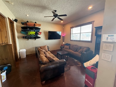 3003 Upcreek Aly unit 18, Strawn, TX 76475 - photo 6