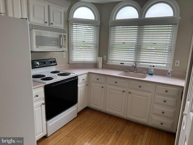 1417 Kathleen Ct unit 1, Jamison, PA 18929 - photo 4