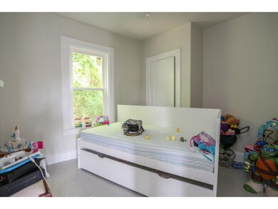 116 Notre Dame Ave unit 5 Avenue, Manchester, NH 03102 - photo 7