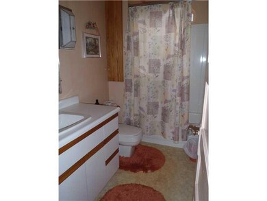 Full Bath. The full bath has  been updated.