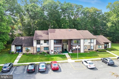 154 Cross Slope Ct unit G, Manalapan, NJ 07726 - photo 6