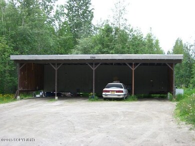 2260 Melanie Carport