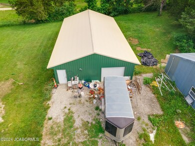 421 E Simon Blvd Holts Summit-07