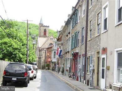 436 Dew Drop Dr, Jim Thorpe, PA 18229 - photo 4