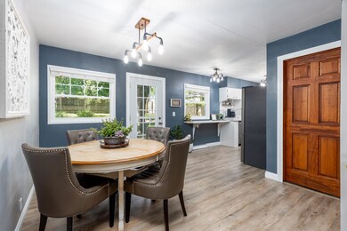 2403 Valley High Dr, Cedar Falls, IA 50613 - photo 7