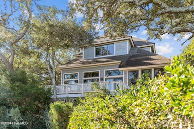 121 N Bald Head Wynd unit 50% Of 14 Lighthouse, Bald Head Island, NC 28461 - photo 6