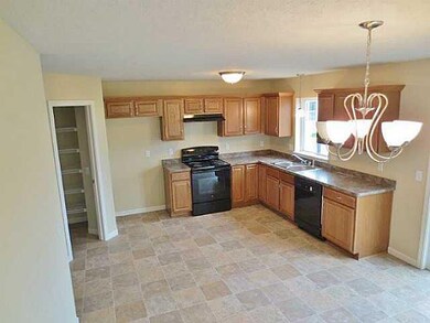 Kitchen. 19 x12 8