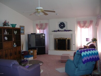 Family rm w/ gas fireplace