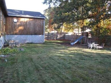 64 Althea Rd, Randolph, MA 02368 - photo 2