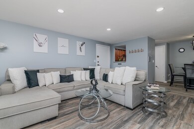 3 Royal Crest Dr unit 10, Randolph, MA 02368 - photo 3