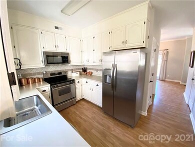 9205 Trestle Brook Ct, Huntersville, NC 28078 - photo 7